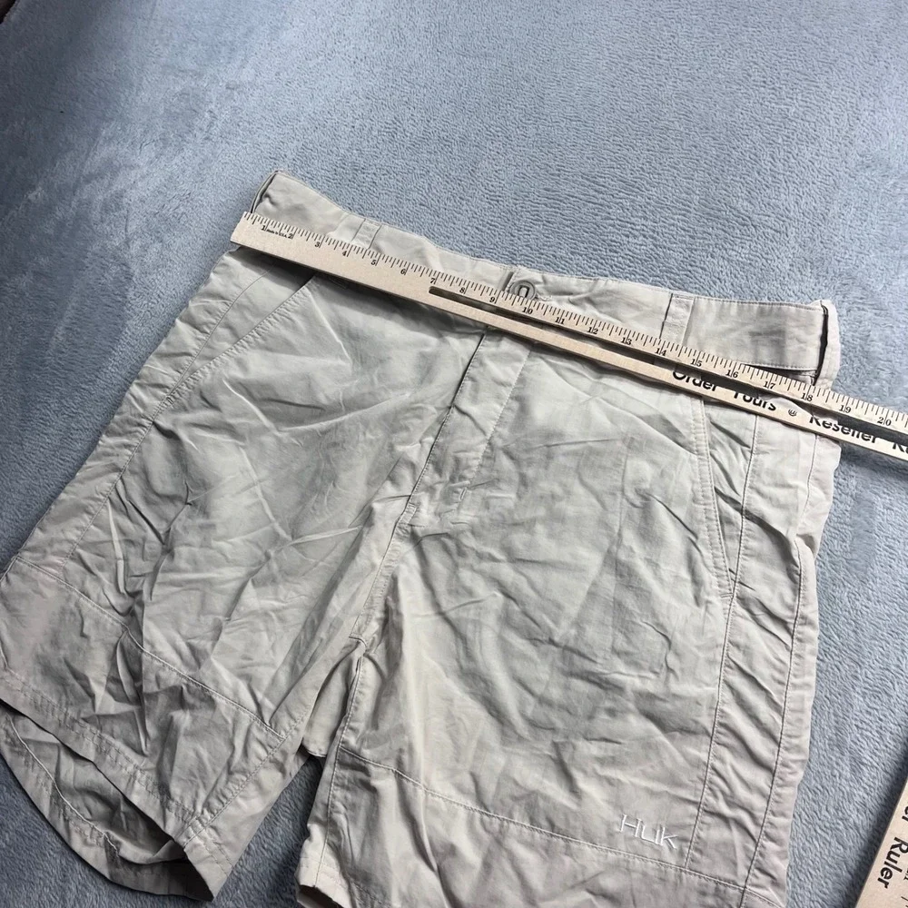 Huk Performance Fishing Shorts Mens XXL Tan Khaki Quick Dry Outdoor Hiking